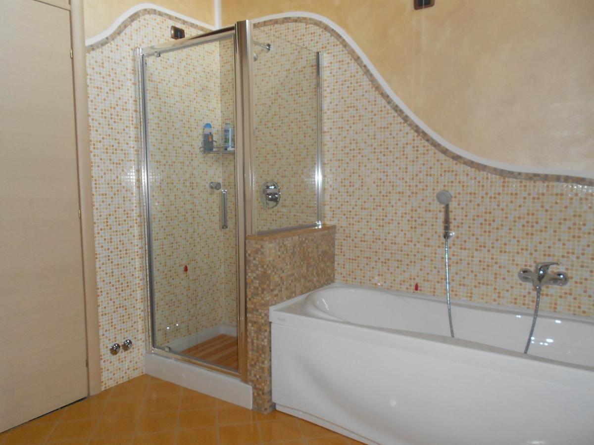 B&B Stella Del Borgo Castiglione Olona 外观 照片